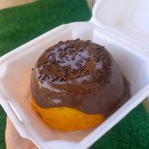 BOLO DE CENOURA/CHOCOLATE