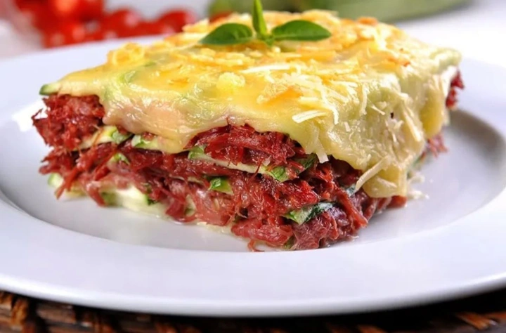 Lasanha Carne Seca