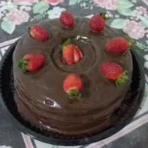 Bolo de choco c/ morango 