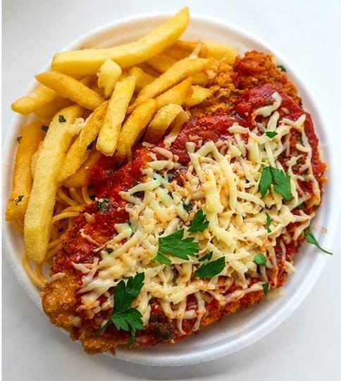 Parmegiana de frango 