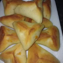 Esfira de frango 