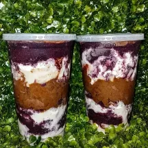 2 copos de açaí 550ml