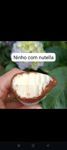 Ninho com Nutella 