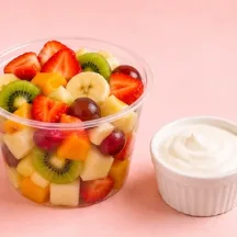 SALADA C/ IOGURTE NATURAL