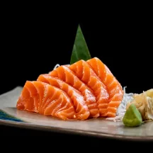 SASHIMI DE SALMÃO
