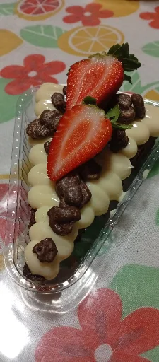 Fatia ninho com morango 