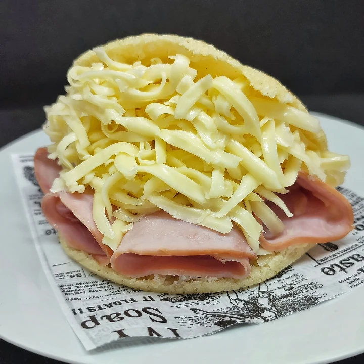 Presunto e mossarela